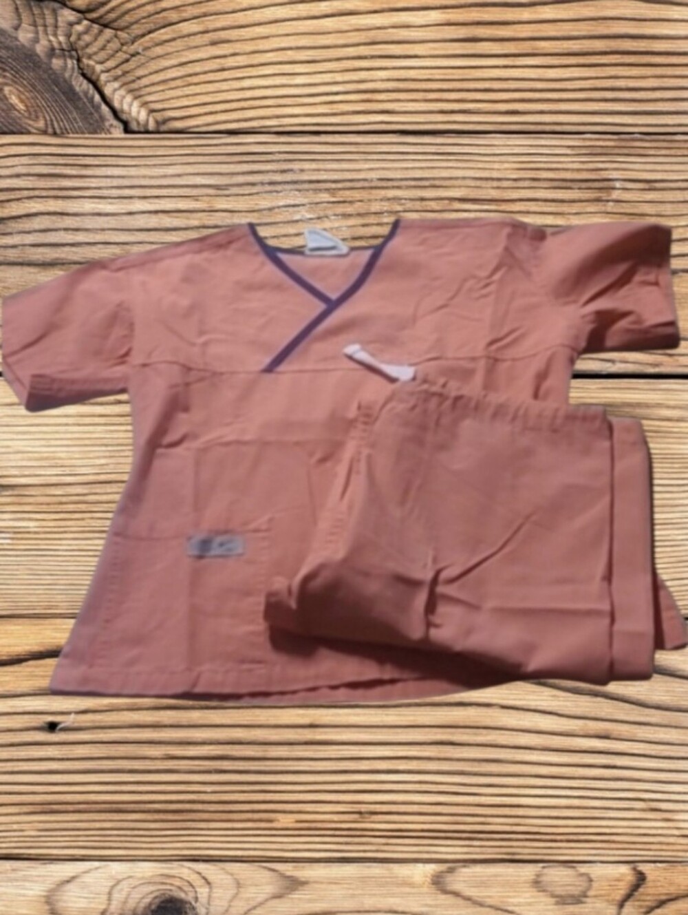 WOMEN'S URBANE SCRUBS